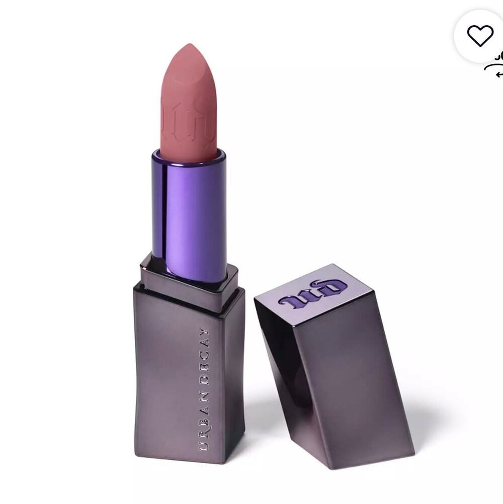 New in box Urban Decay Backtalk Matte lipstick in shade "Backtalk" #matte